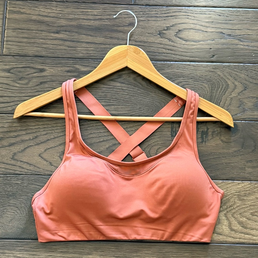 PINK Victoria's Secret Sports Bra in Coral